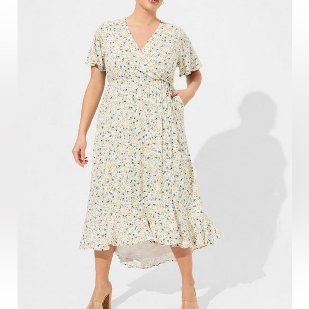 NWT- Torrid Size: 2 Maxi Rayon Slub Surplice Wrap Dress - Picture 4 of 6